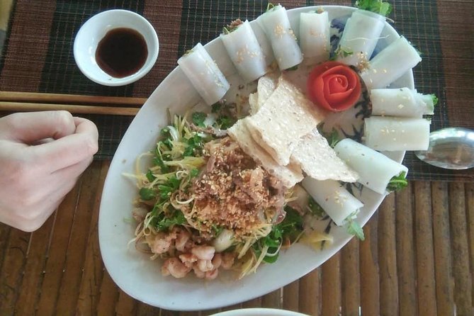 Hoi An Cooking Class(Market,BasketBoat Crabfishing&Cooking Class) - The bamboo basket boat and crab-fishing stop