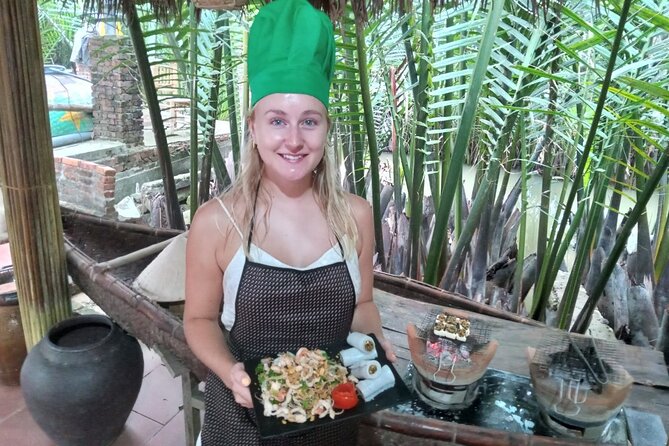Hoi An Cooking Class(Market,BasketBoat Crabfishing&Cooking Class) - What the meal is like