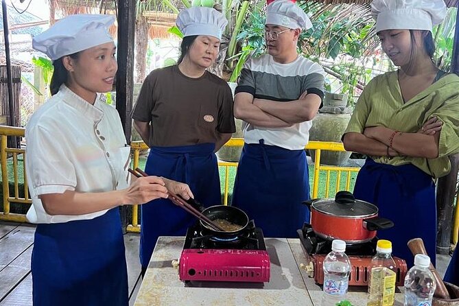 Hoi An Cooking Class with Local Chef - Vegetarian Changes and Menu Flexibility