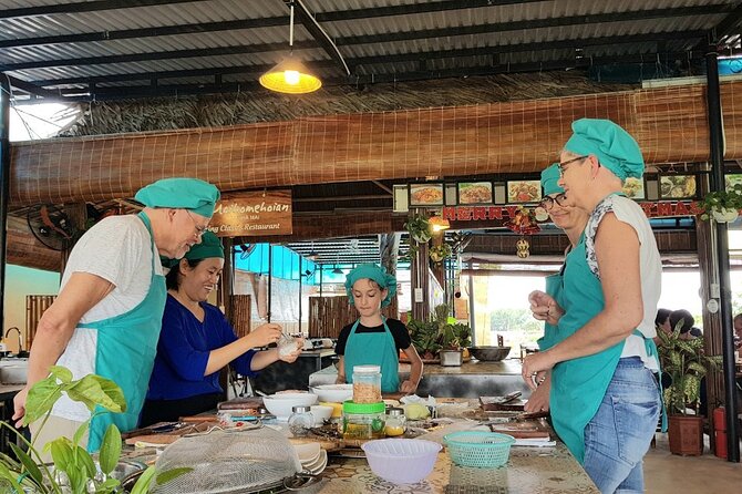 Hoi An Cooking Class With Market Tour and Bamboo Basket Boat Ride - Starting with hotel pickup and Hung’s market walk