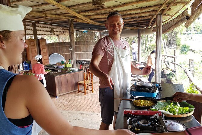 Hoi An Countryside and Cooking Class by Bicycle - What makes the guide important