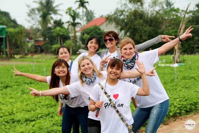 Hoi An Countryside Tour By Scooter With Lady Bikers - Tra Que Vegetable Village: Start with Hoi An’s Food Culture