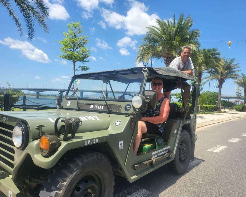 Hoi An: Countryside Villages and River Islands Private Tour - Cam Kim Island and the work of rice