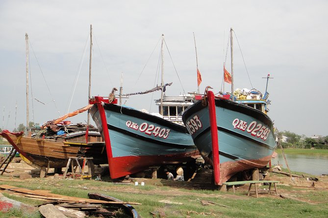 Hoi An Craft Villages And Lantern Making Tour - Kim Bong Carpentry Village and its working traditions
