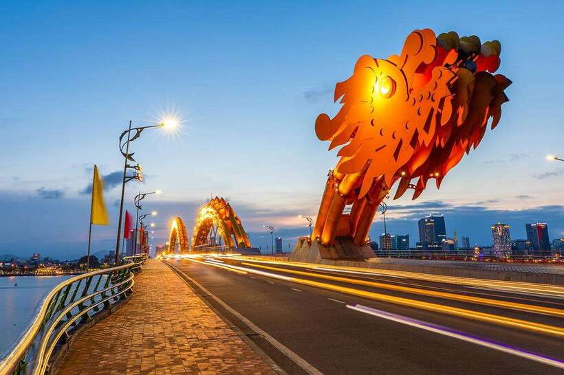 Hoi An: Da Nang Sunset Views & Han River Night Cruise - Dinner at MeliOh Bistro