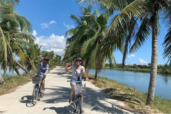 Hoi An Farming And Fishing Life - Learning basket-boat skills at Bay Mau Coconut Forest