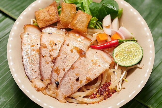 Hoi An food tour - Starting at 6 pm on Trần Hưng Đạo
