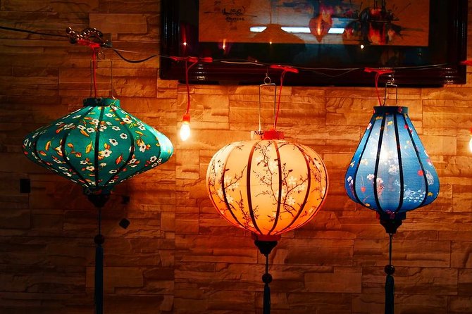 Hoi An Full Lantern Making Class- A special Foldable lantern - The family-run atmosphere