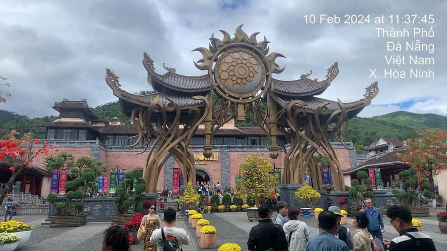Hoi An: Golden Bridge, Marble Mt, & Lady Buddha Private Trip - Three Da Nang highlights from a Hoi An hotel