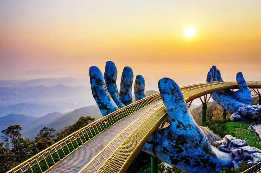 Hoi An: Golden Bridge, Marble Mt, & Lady Buddha Private Trip - Golden Bridge and the high mountain resort