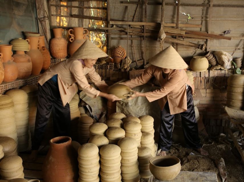 Hoi An: Half-Day Countryside Tour by Motorbike - The boat temple and traditional mat weaving