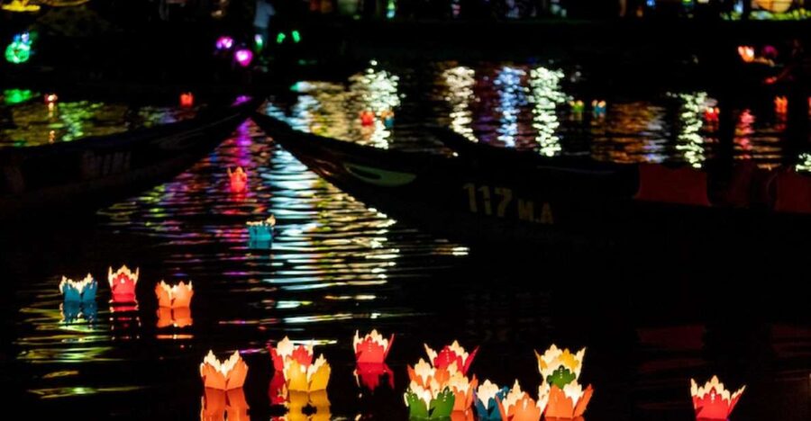Hoi An : Hoai River Boat Trip by Night and Floating Lantern - Who will enjoy this experience