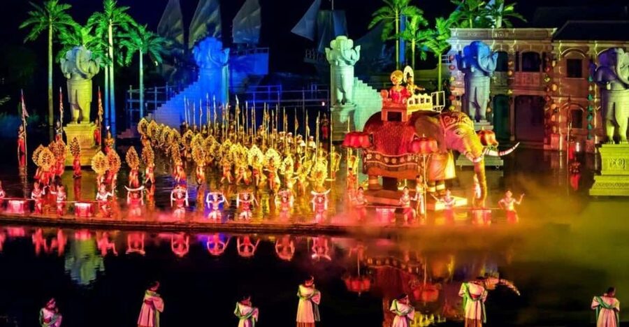 Hoi An Impression Show - Hoi An History - Five Performances Built Around Ao Dai