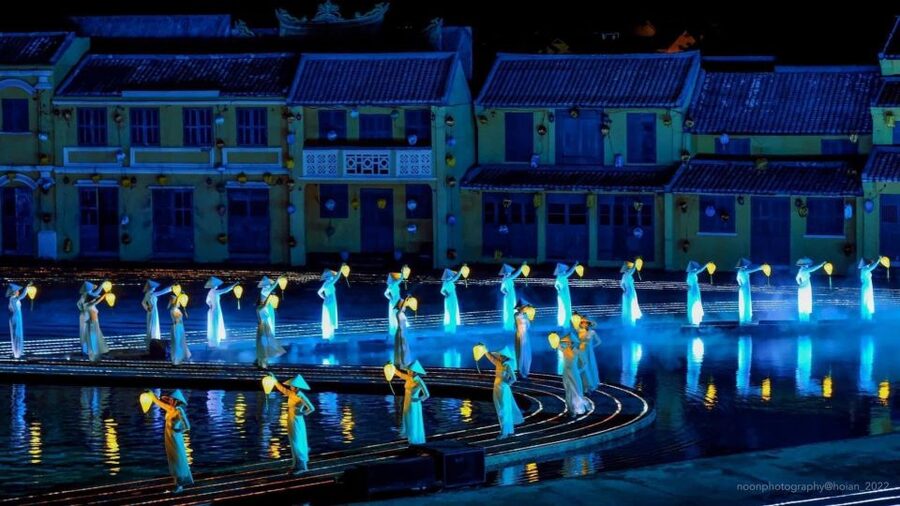 Hoi An: Impression Theme Park and Memories Show Tickets - Preparing for the 8 p.m. Memories Show