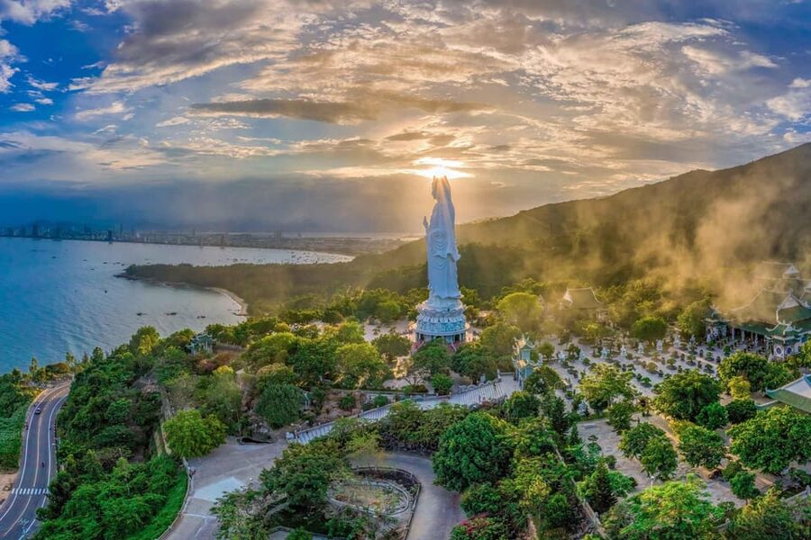 Hoi An: Lady Buddha, Marble Mountains, Coconut & Hoi An Tour - The Hoai River Lantern Cruise