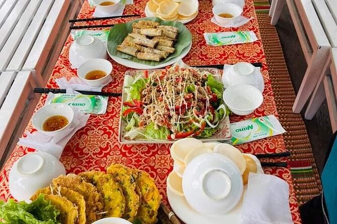 Hoi An Lantern Cruise/Boat Private Sunset/Special Event By Lotus - Is $17 per person good value?