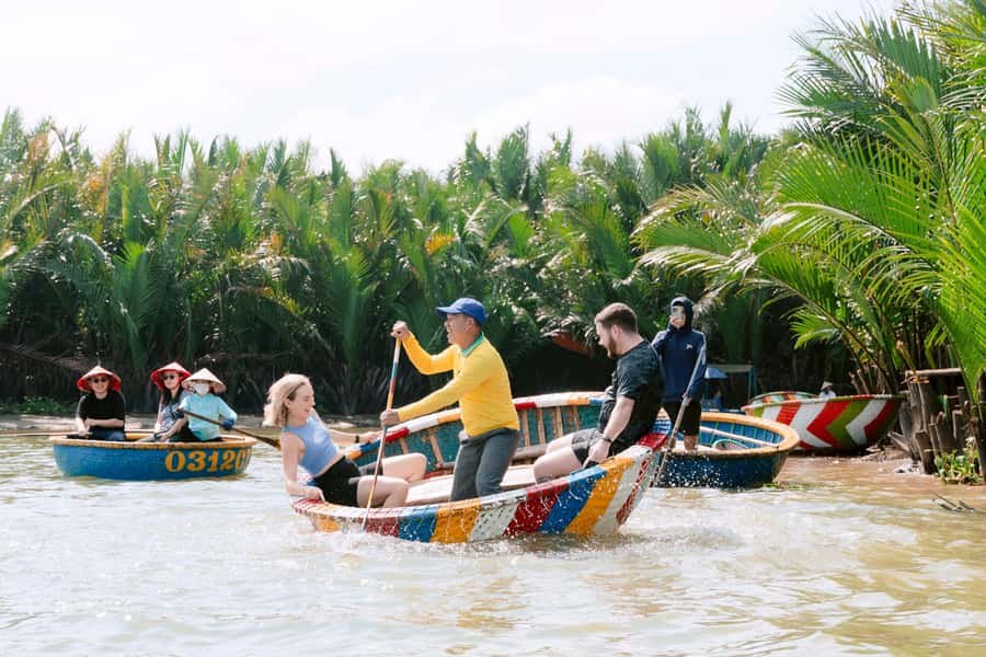 Hoi An: Lantern Making, Basket Boat, and Cooking Class - Lantern making in Hoi An