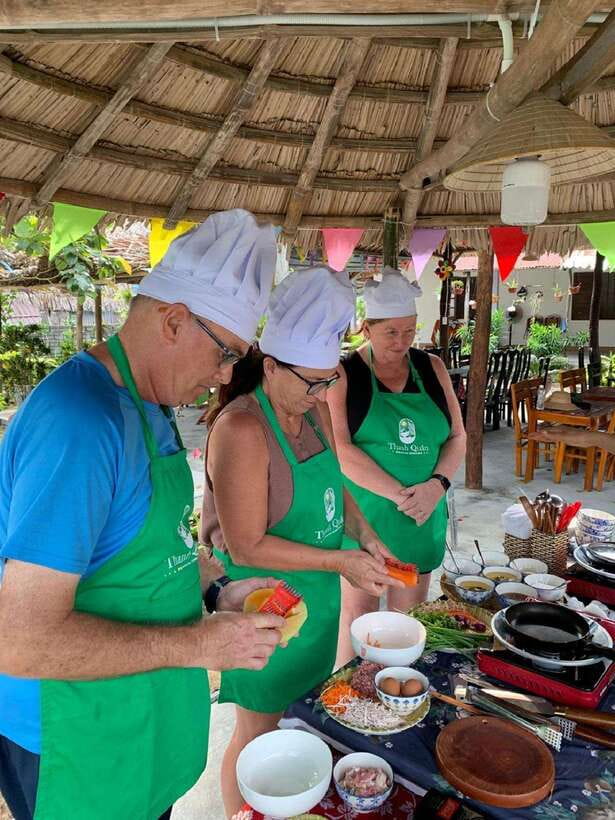 Hoi An :Lantern Making - Cooking Class -Coconut Basket Boat - Making a lantern to take home