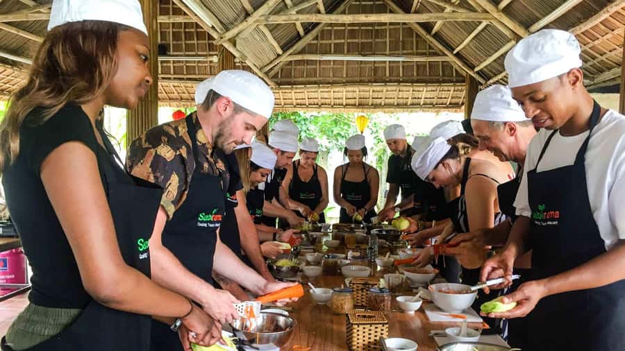 Hoi An : Lantern Making & Cooking Class With Local Family - Three dishes that connect the class to Hoi An