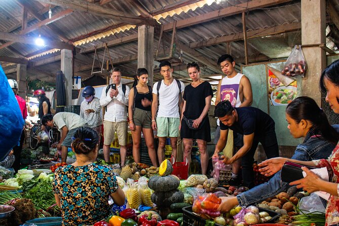 Hoi An Local Market and Vegetable Village Cooking Class - Cam Thanh turns the lesson into lunch