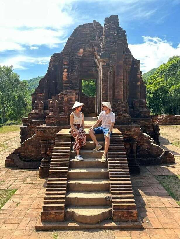 Hoi An: Marble Mountains, Monkey Mountain & My Son Day Tour - A local My Quang lunch in Da Nang