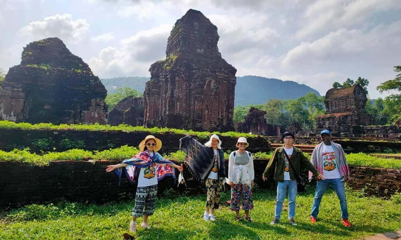 Hoi An: Marble Mountains, Monkey Mountain & My Son Day Tour - The guide, group size, and pace