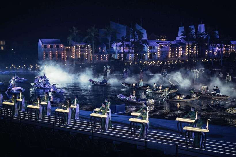 Hoi An Memories Land Entry Ticket with Show - What the evening feels like in practice
