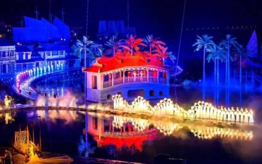 Hoi An: Memories Show and Impression Theme Park Tickets - Who will enjoy this evening most?