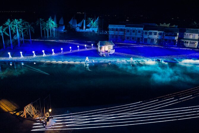 Hoi An Memories Show & Hoi An Impression Theme Park Ticket - Food before the 8:00 p.m. performance
