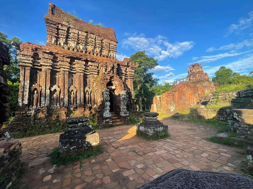 Hoi An: My Son Ruins: Guide-Bus-Boat-Cultural Show-Lunch - Walking Among the Brick Towers