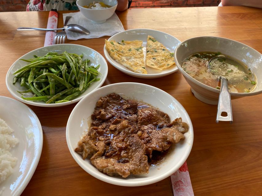 Hoi An: My Son Sanctuary and Thu Bon River Boat Trip - Lunch in Quang Nam on the morning tour