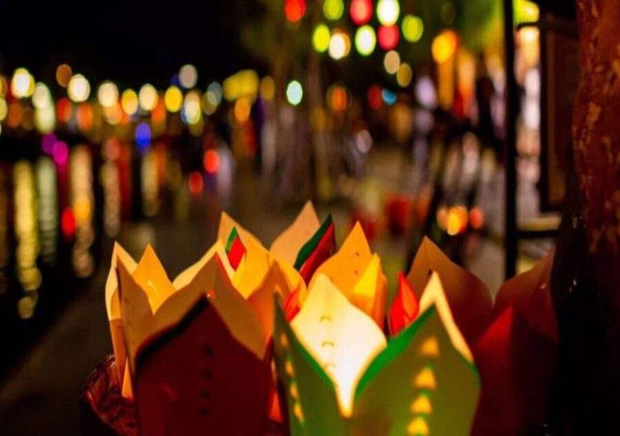 Hoi An: Night Boat Trip and Release Lantern at Hoai River - Key points to know before you go