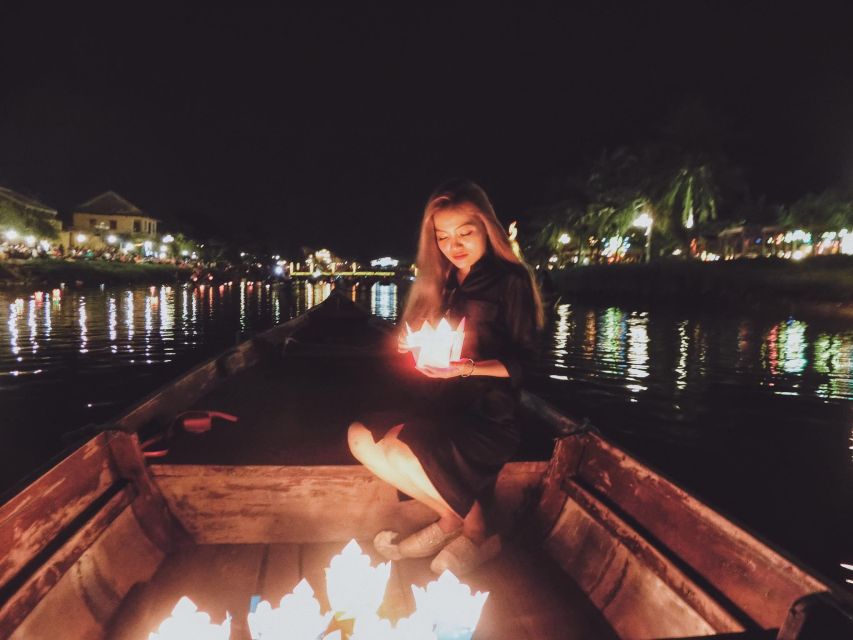 Hoi An: Night Boat Trip and Release Lantern at Hoai River - Who should book this experience?