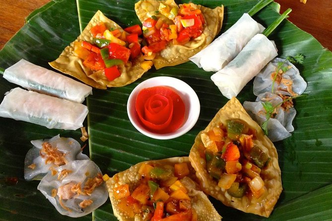 Hoi An Night Market - Ancient Town street food tours by Night - Why an evening food walk fits Hoi An
