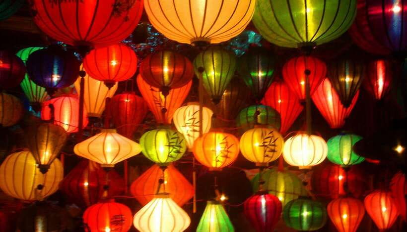 Hoi An Nighttime Heritage Experience - Hoi An Night Market and the final walk