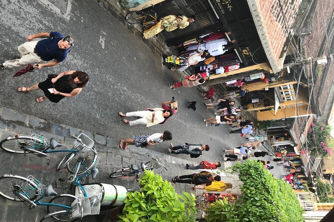 Hoi An Old Town and local Food - Hoi An Market and the local food stop