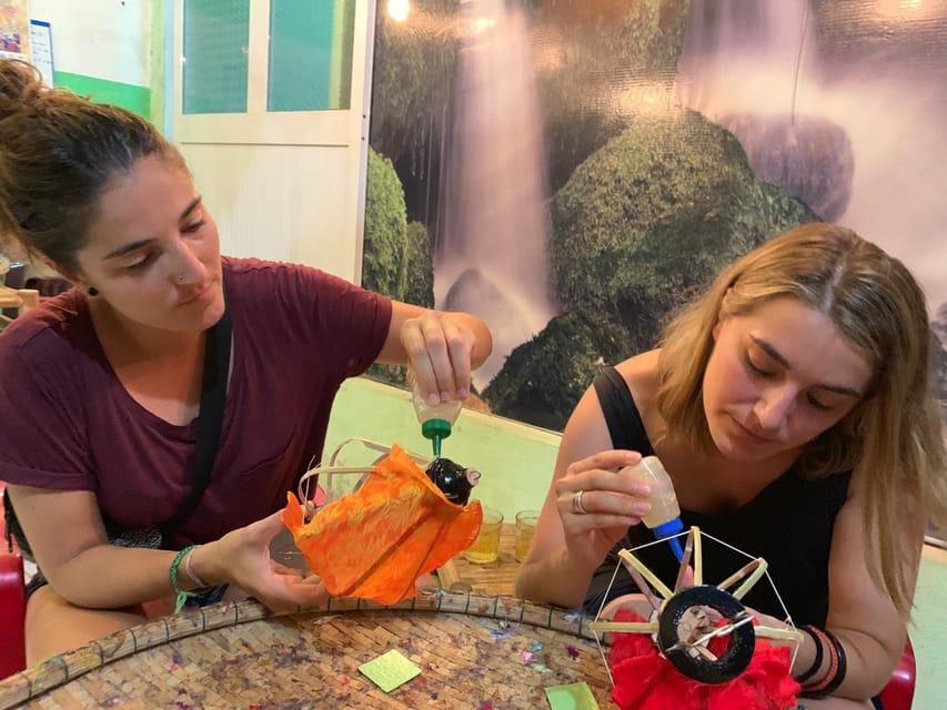 Hoi An: Old Town Lantern-Making Workshop - What the experience does not include