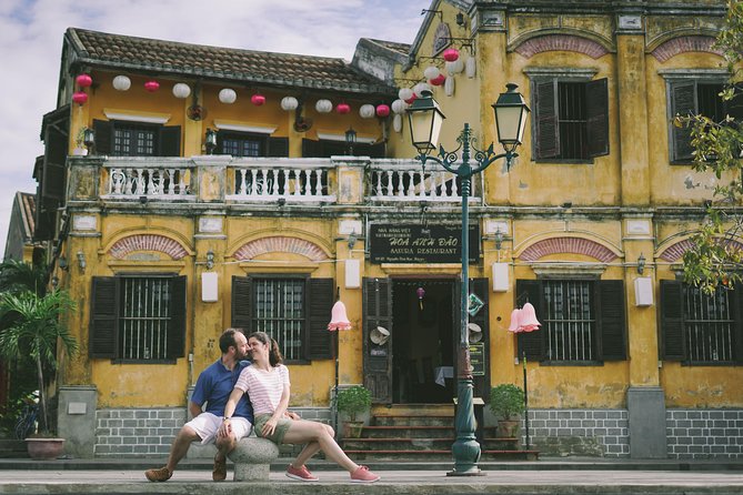 Hoi An Photographer & Vacation Photoshoot – Private Session - Riverside portraits, boats, and floating candles