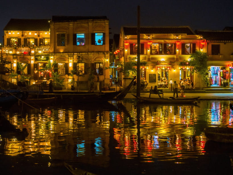 Hoi An: Private Evening Food Tour by Bike - Pedaling from town to the organic village