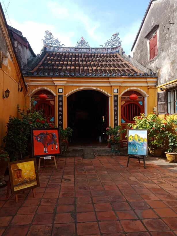 Hoi An: River Lantern Boat Experience with Free 5G eSIM - Meeting at 153 Tran Phu Street near the Japanese Bridge