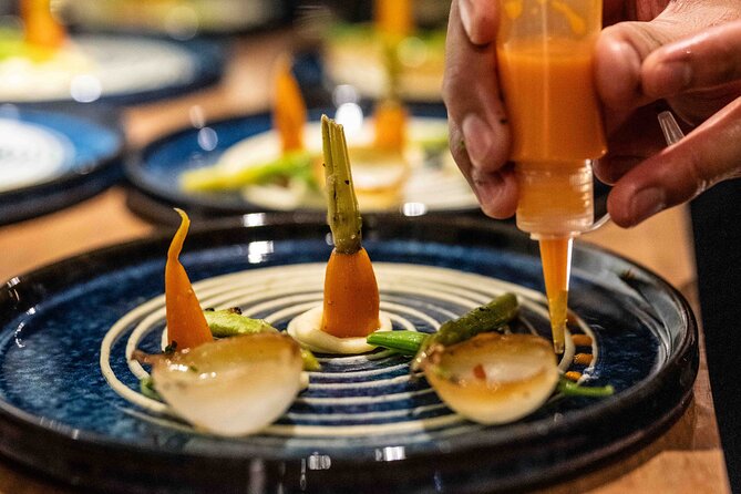 Hoi An: Secret Gourmet Dining Experience in Riverfront Venue - Private table or shared dining?