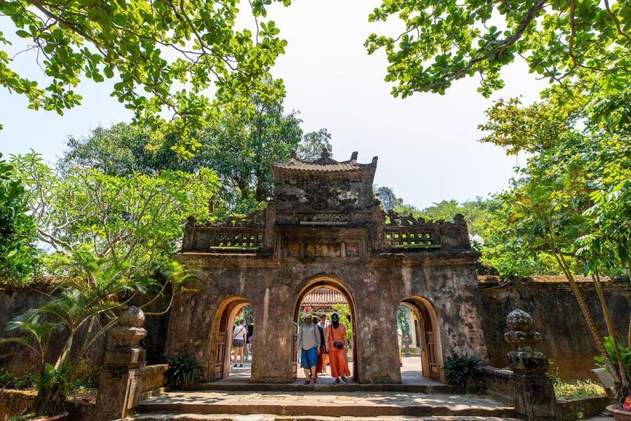 Hoi An: Secrets Of The Marble Mountains & Linh Ung Pagoda - Practical tips for a better visit