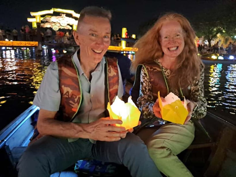 Hoi An Street Food, night market and lantern boat ride - Starting at Hoi An Museum