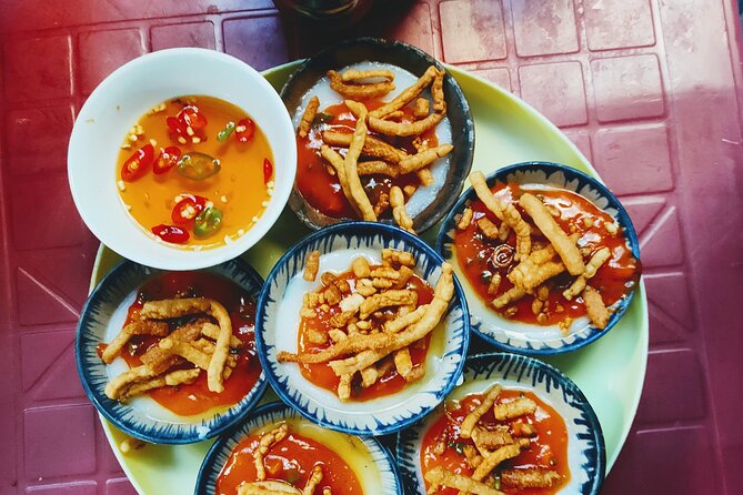 Hoi An street food tour - Meeting at Almanity at 5 or 5:30 p.m.