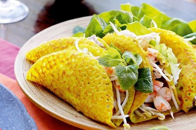 Hoi An Street Food Walking Tour with Local Foodies - The Bánh Mì shop linked to Anthony Bourdain