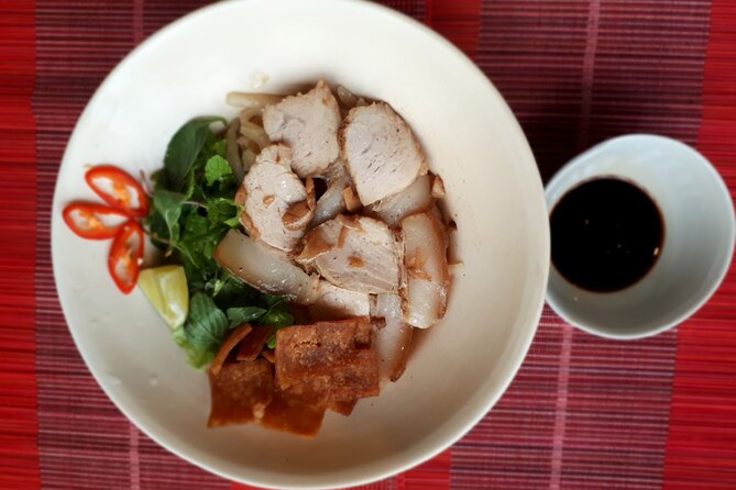 Hoi An sunrise, fish market tour and taking photos( Private tour) - Coffee and local food at Mate Restaurant