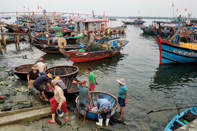 Hoi An Sunrise Private Half Day Tour - Hoi An Ancient Town before the crowds