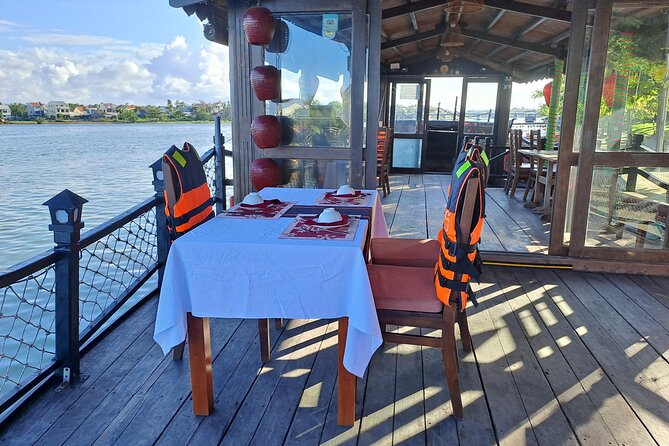 Hoi An Sunset Dining Cruise - The sunset, music, and floating candle