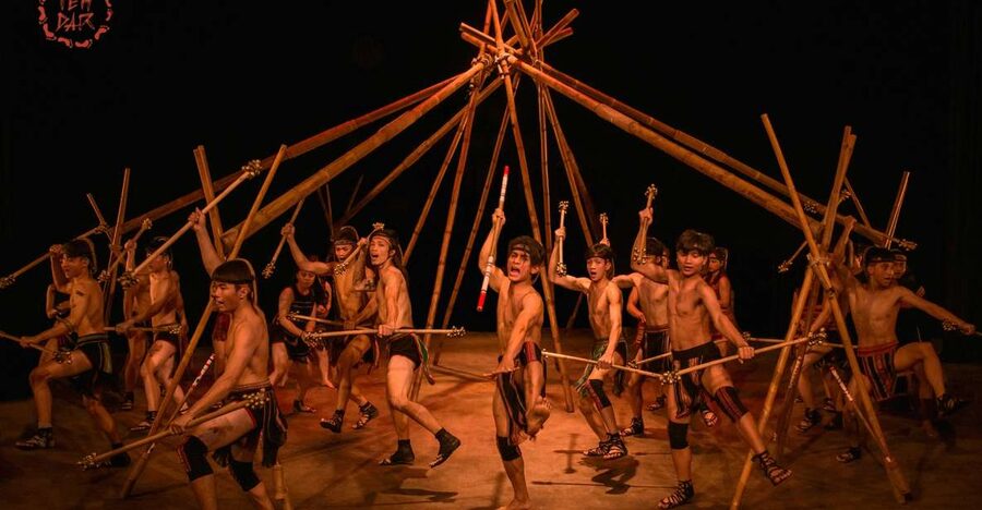 Hoi An: Teh Dar Vietnamese Bamboo Circus at Lune Center - Key things to know before you book