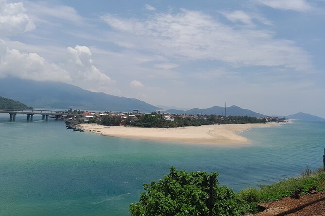 Hoi An to Hue by Private Car via Fabulous Stops - Lang Co Beach and Bay